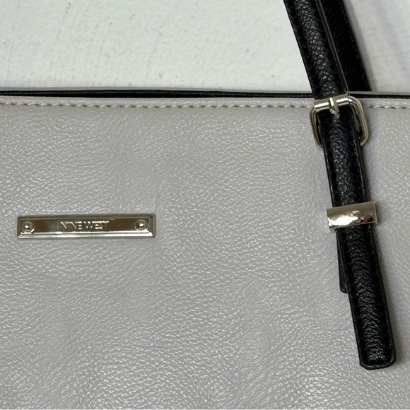 NINE WEST Vintage 90s Y2K faux leather light grey minimalist neutral tote bag - Picture 4 of 16